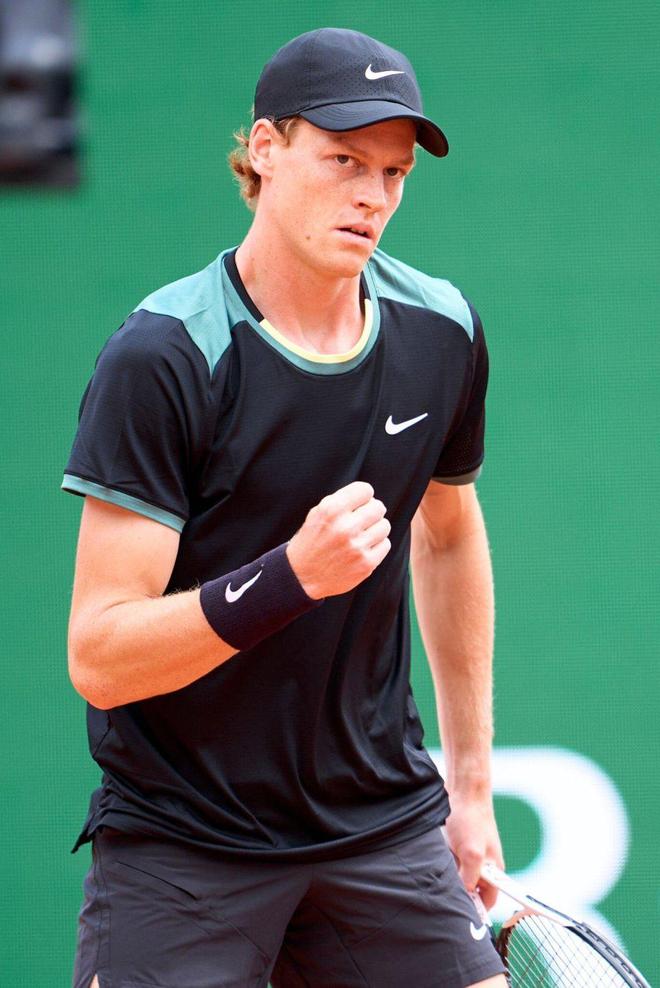 运动成绩的 运动成绩的