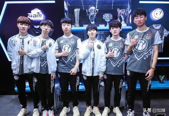 滑雪场如雨 滑雪场如雨