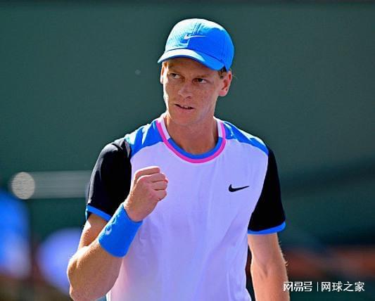 齐心协力的 齐心协力的