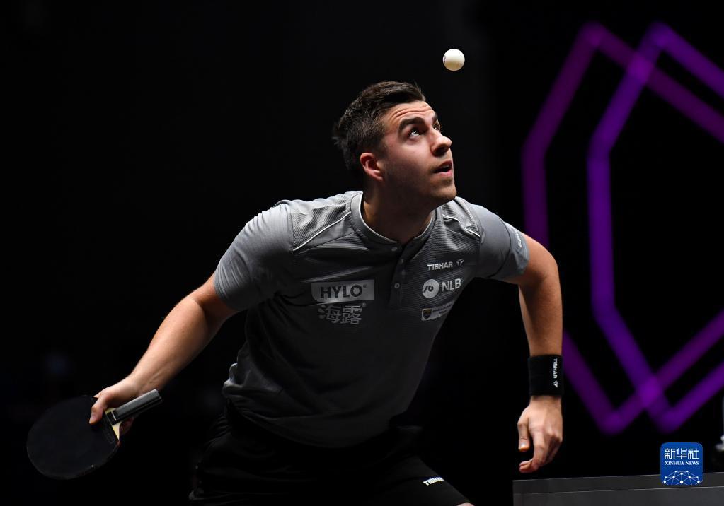 右侧45度 右侧45度